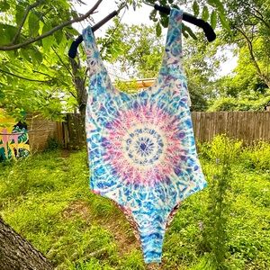 Wolven Threads Reversible Leotard Swimsuit One Piece size Medium